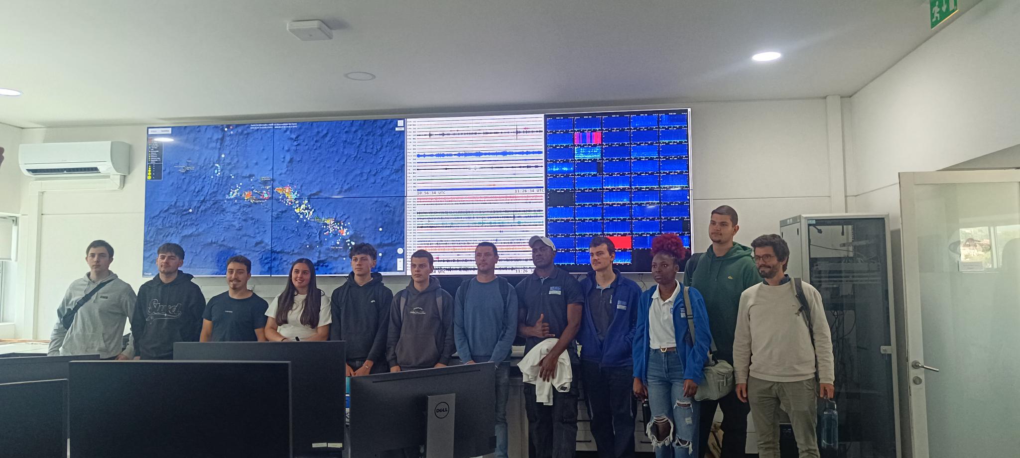 Estudantes do Centro de Qualificação dos Açores visitam UAc 