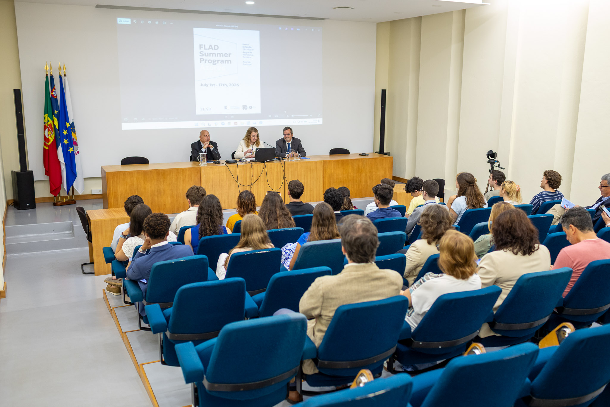 Dos EUA aos Açores: Jovens exploram as suas raízes com a UAc e a FLAD